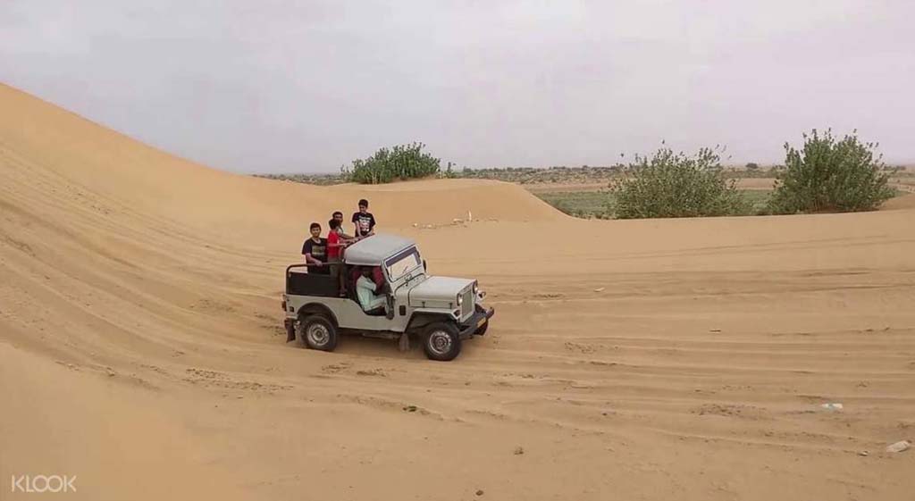 Jeep Safari