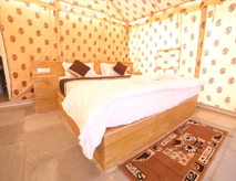 Budget Camp In Jaisalmer